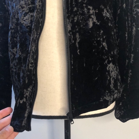NWOT Sanctuary Black Velvet Jacket - Picture 6 of 9